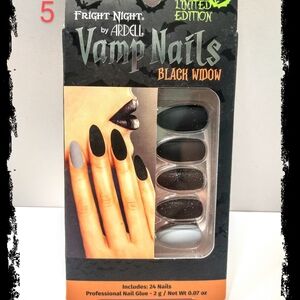 ☠️🕸 Fright Night - BLACK  WIDOW 🕸☠️ B & W ~ Limited Edition ~ Vamp Nails *NIB*